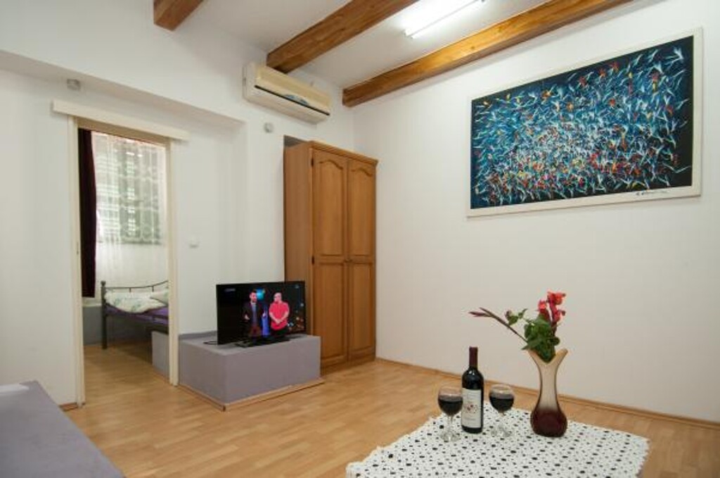Image 3813417 - 10