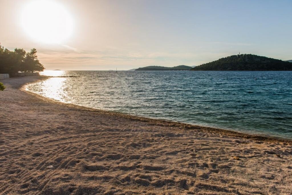 Image 3815261 - 14