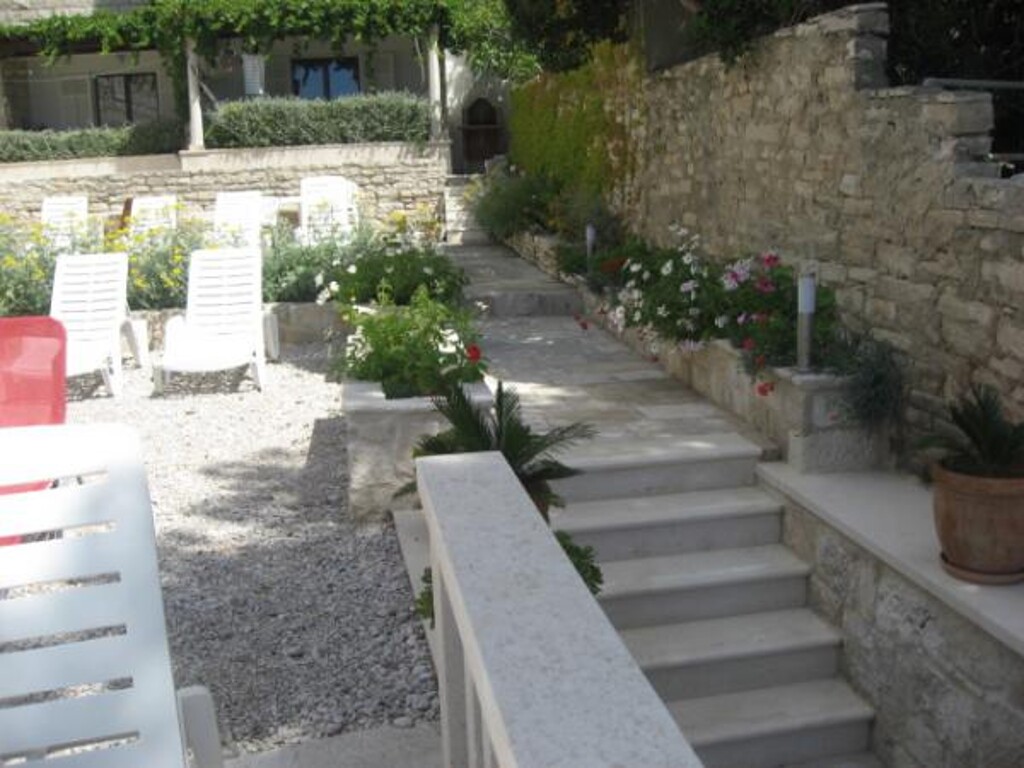 Image 3838505 - 30