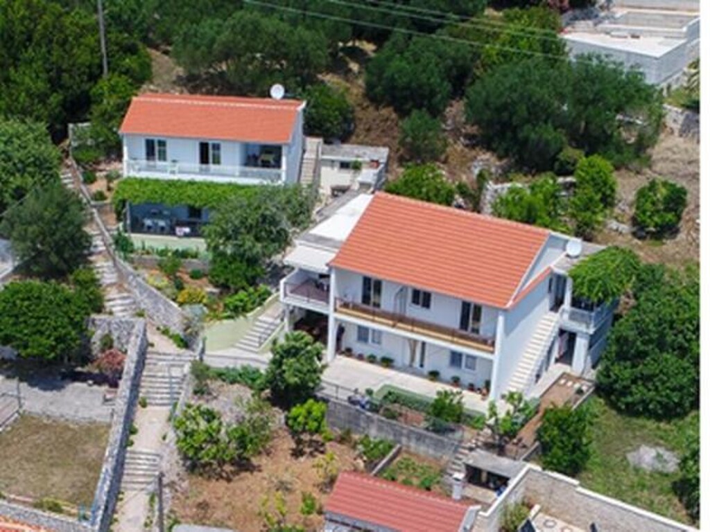 Image 3838482 - 1