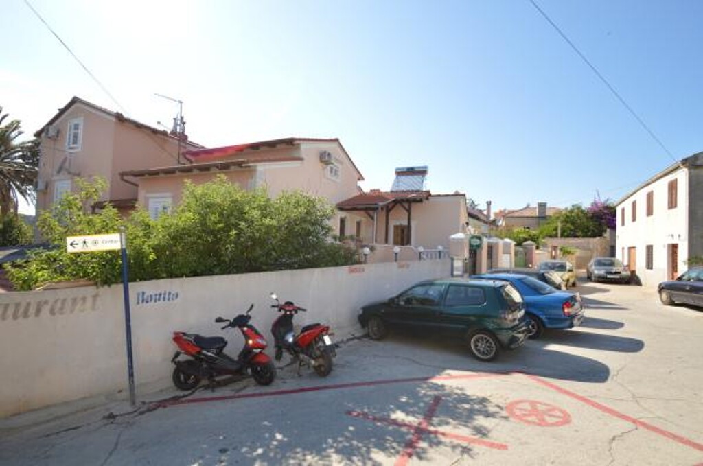 Image 3813340 - 3