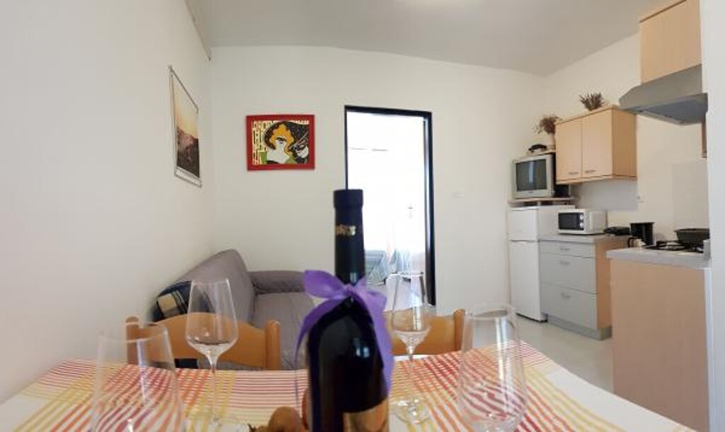 Image 3812823 - 23