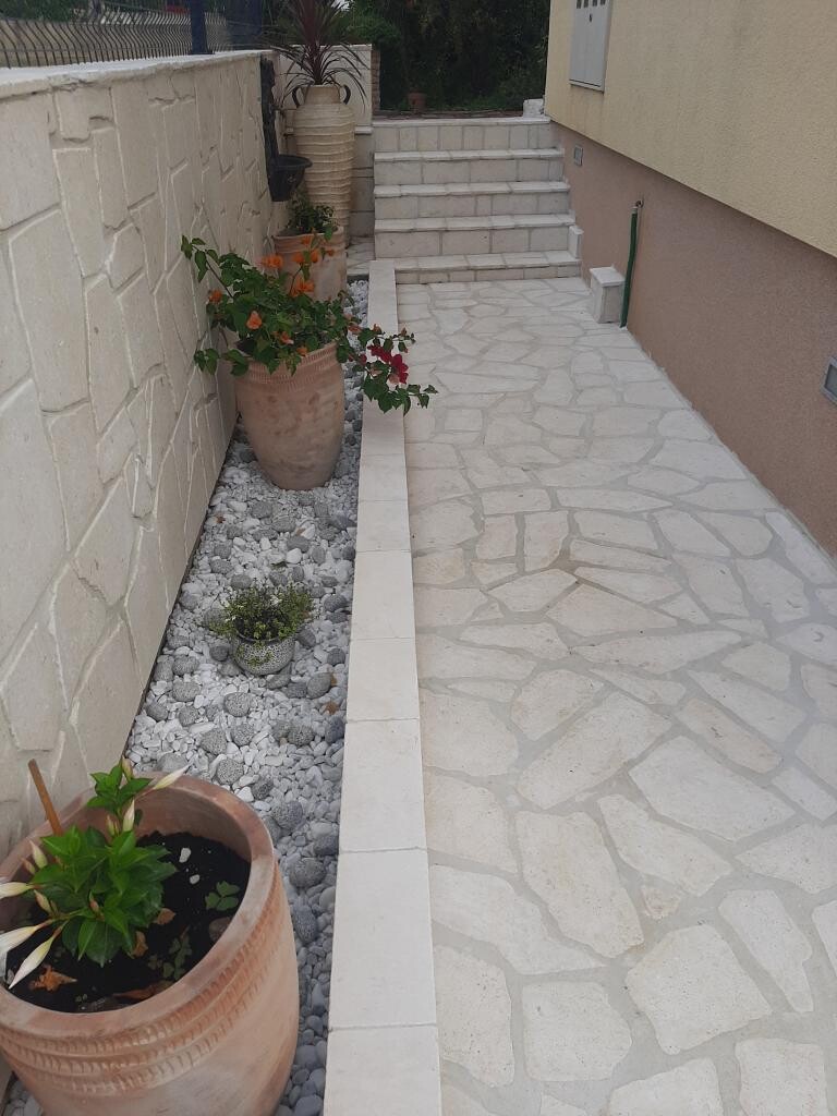 Image 4686761 - 7