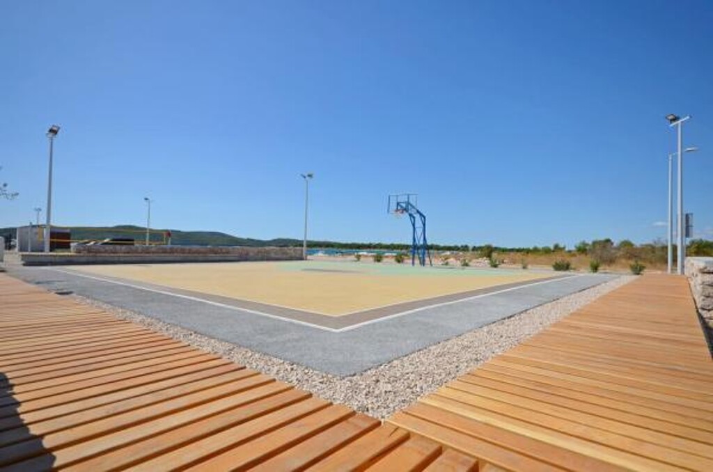 Image 3814413 - 3