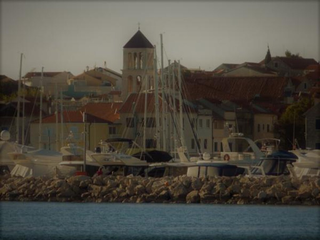 Image 3813001 - 20