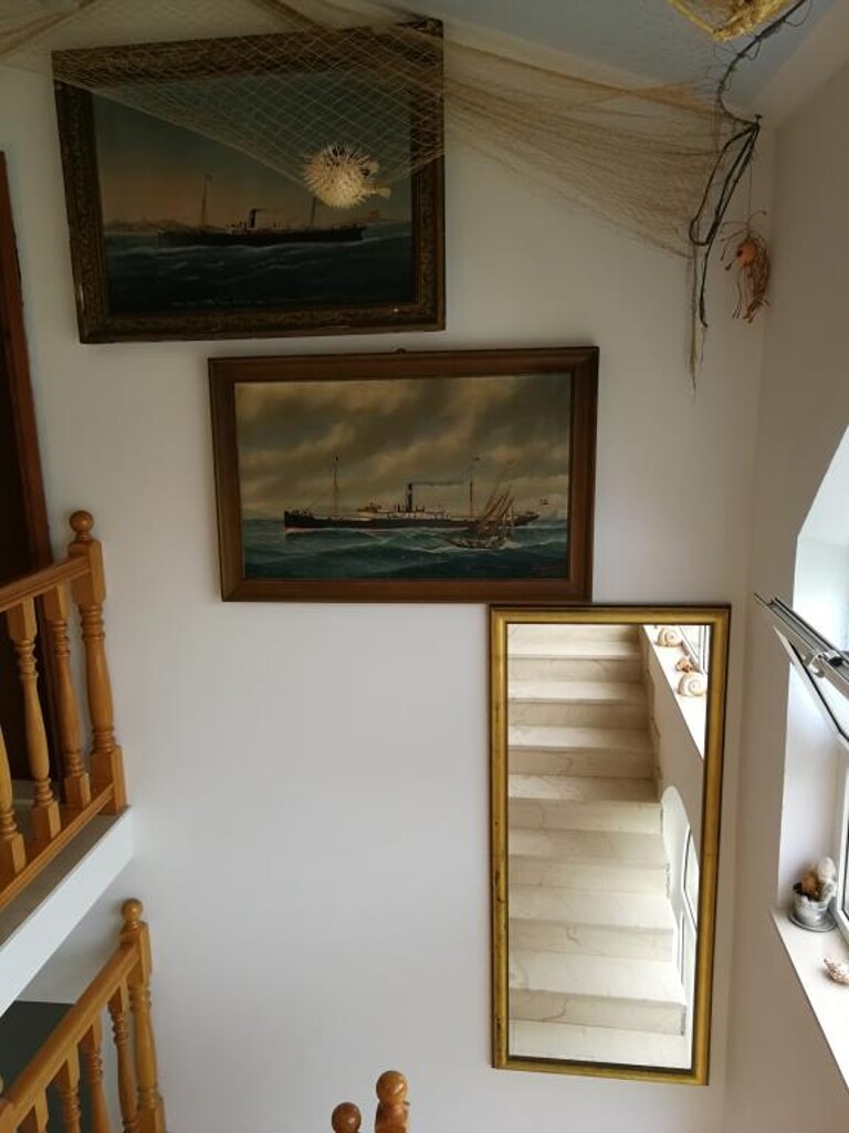 Image 3831979 - 33