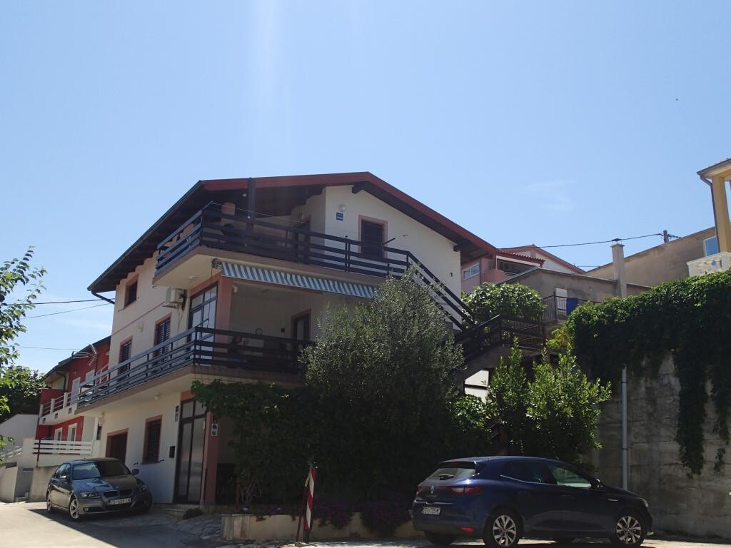 Image 3811782 - 1