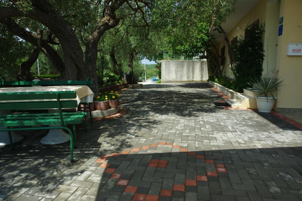 Image 6
