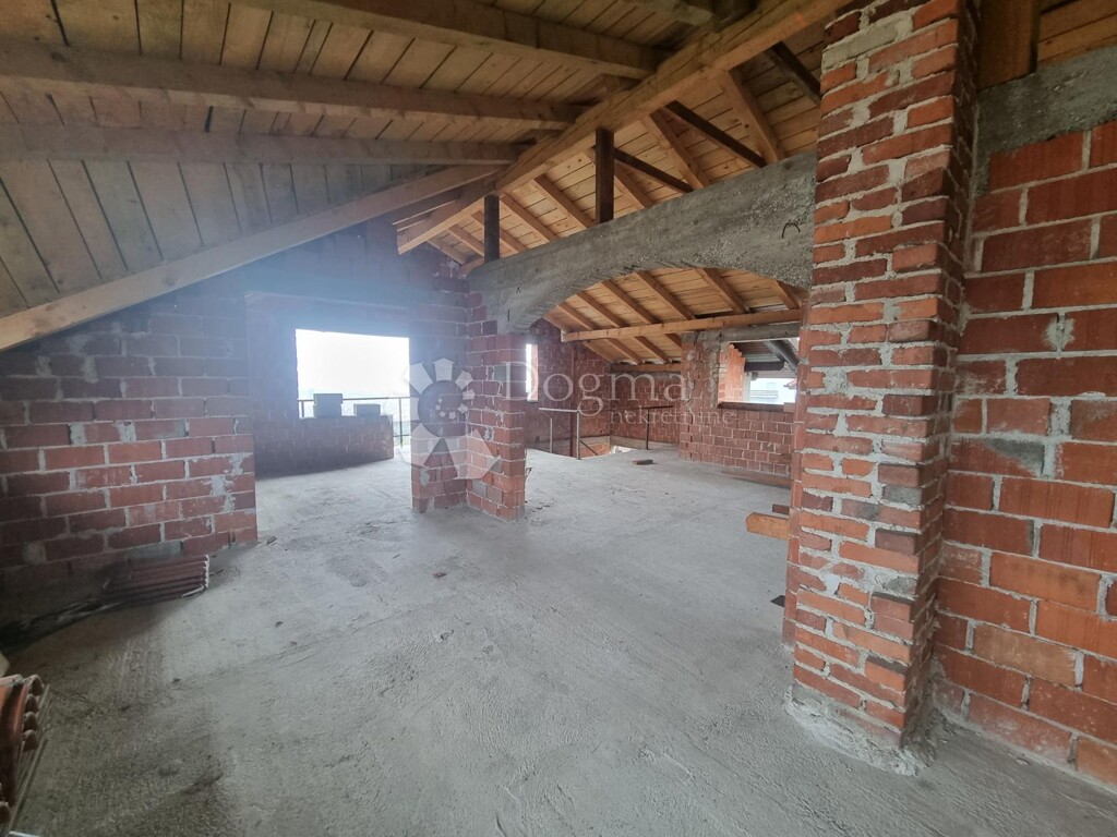 Image 18