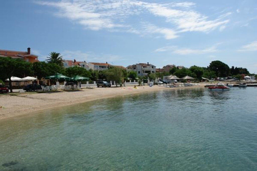 Image 3838819 - 3
