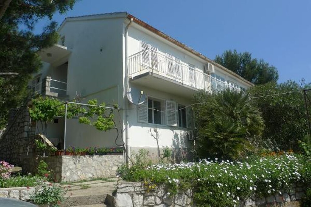 Image 3838953 - 1