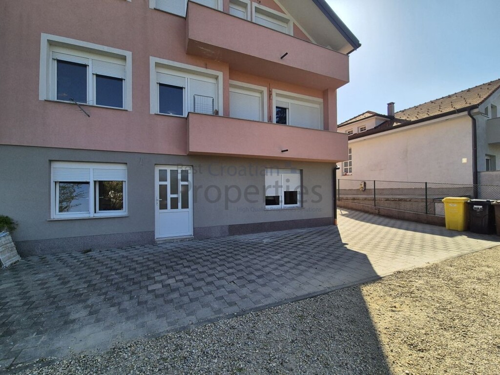 Image 12