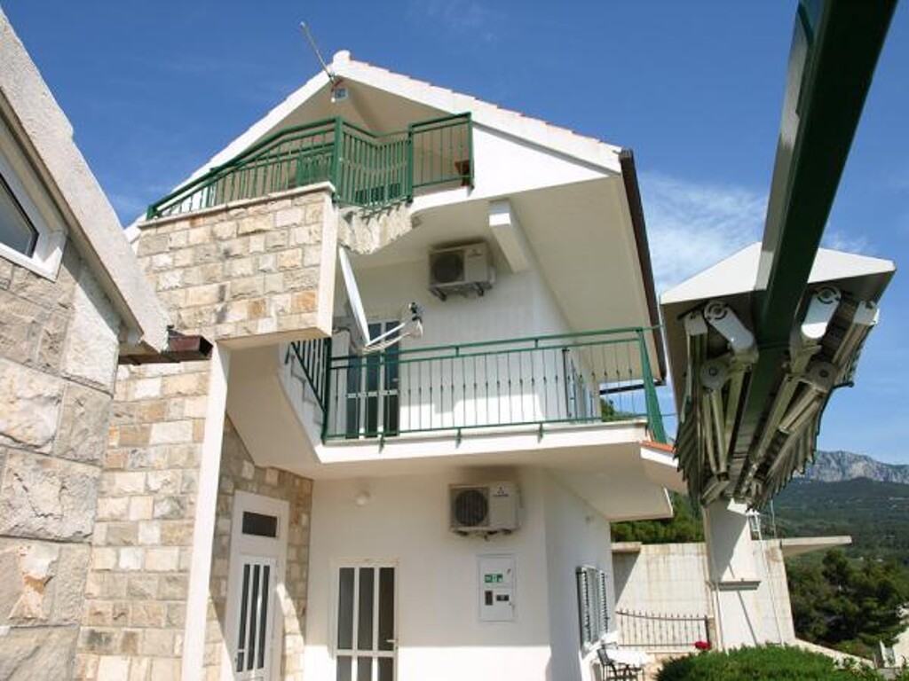 Image 3813266 - 3