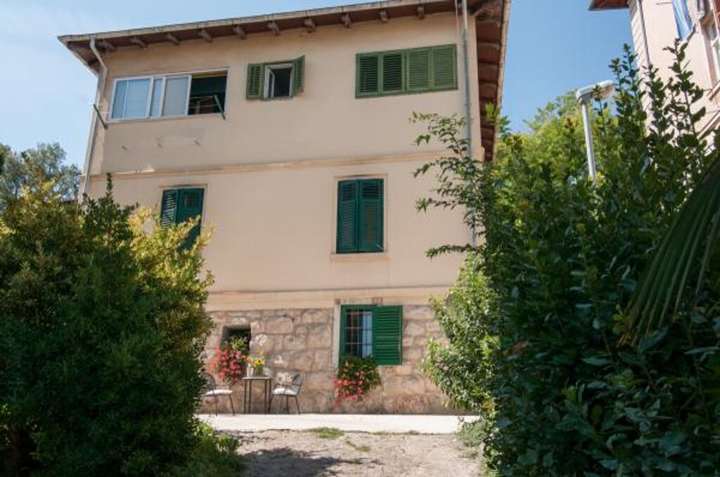 Image 3813417 - 1