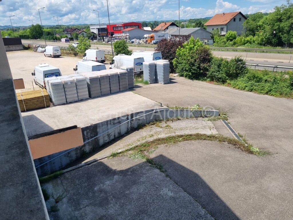 Image 12