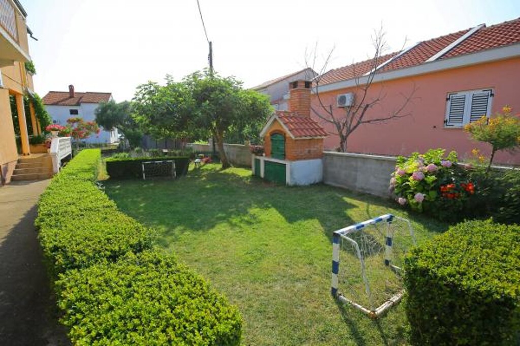 Image 3839047 - 11