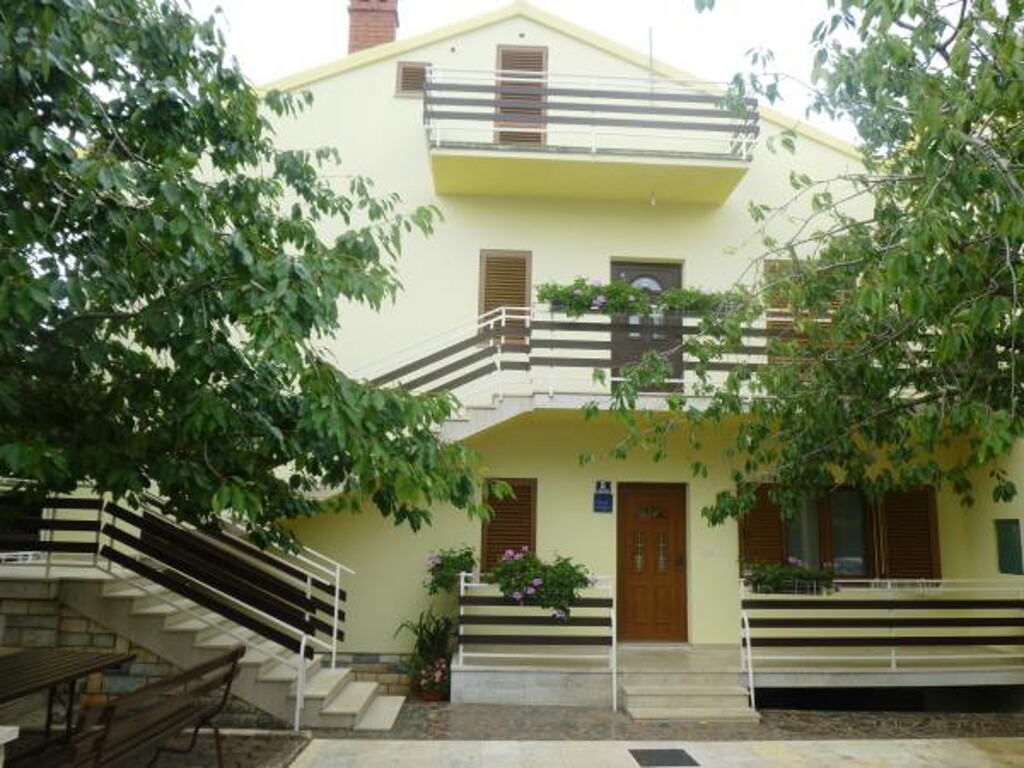 Image 3813016 - 2
