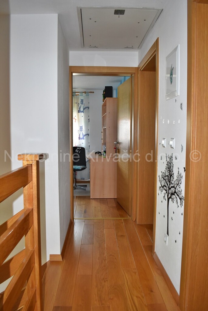 Image 4417636 - 15