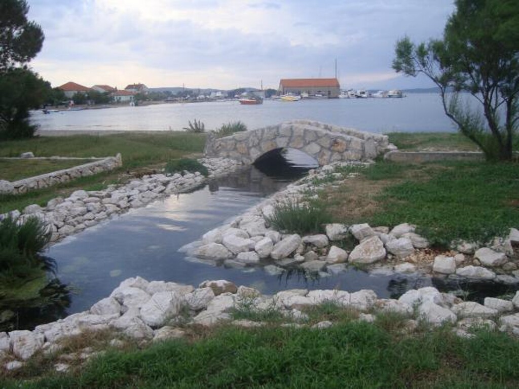 Image 3814078 - 23