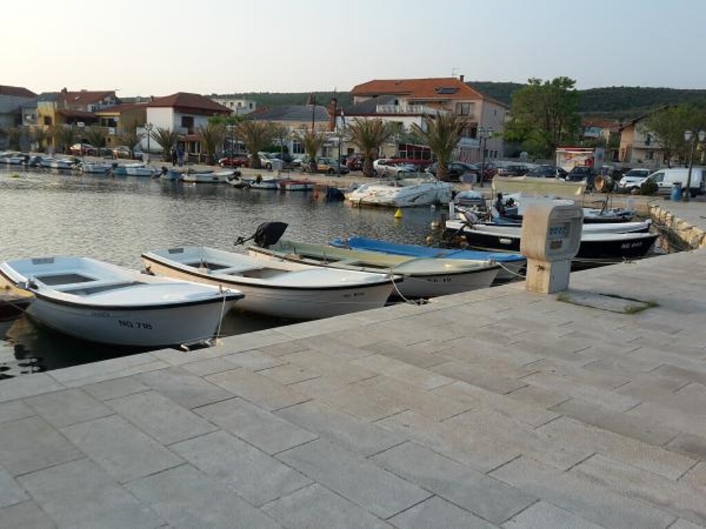 Image 3812390 - 4