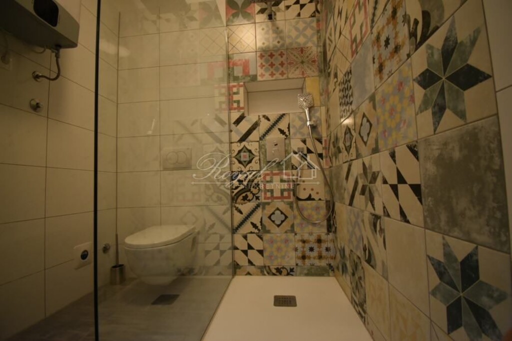 Image 8