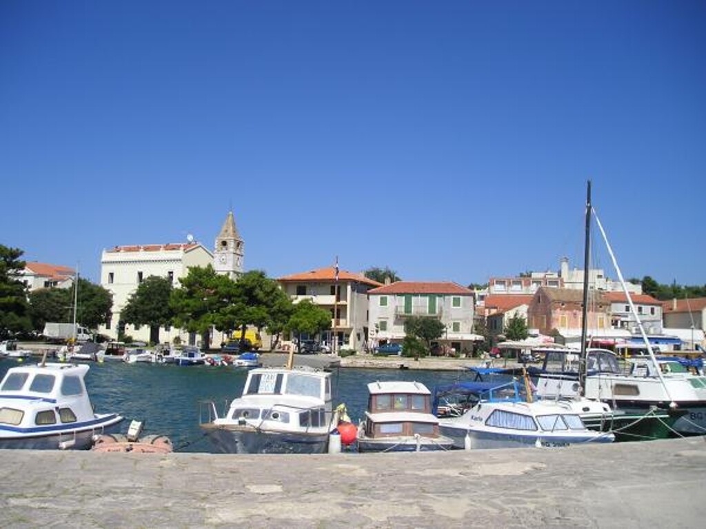 Image 3811913 - 3