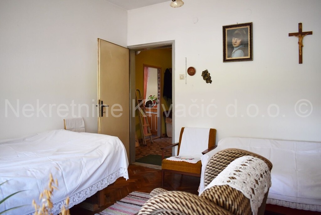 Image 4469862 - 6