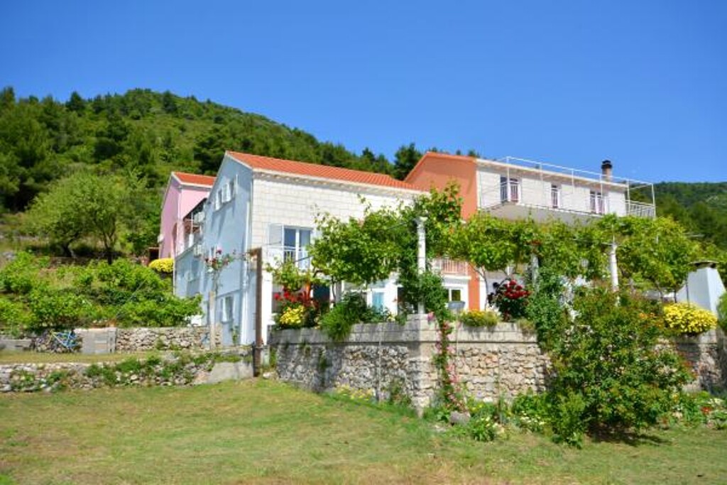 Image 3810882 - 1