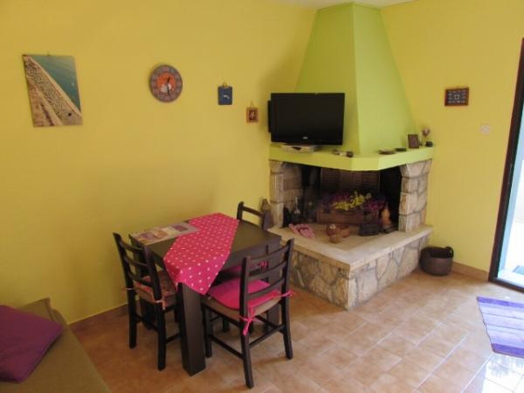 Image 3810962 - 1