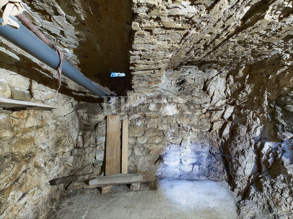 Image 14