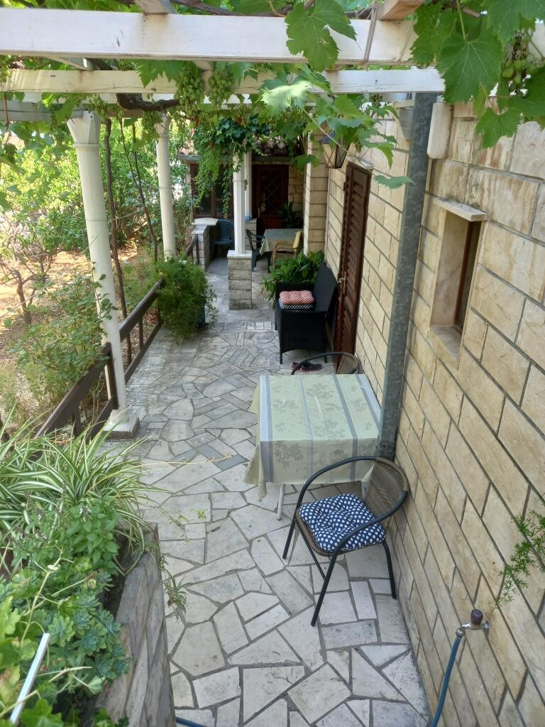 Image 3810861 - 3