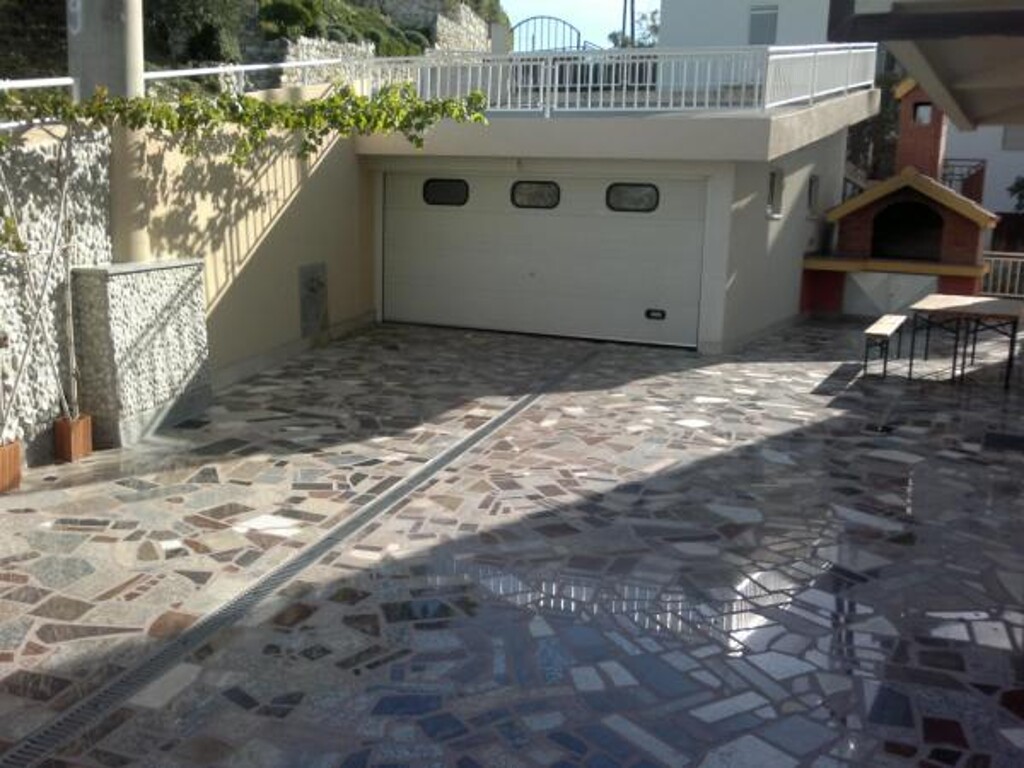 Image 3838537 - 2