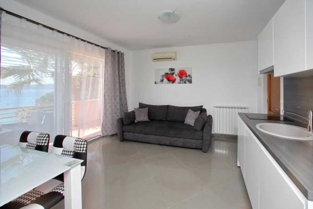 Image 3815339 - 6