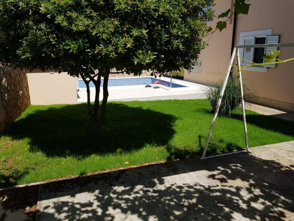 Image 3814573 - 13
