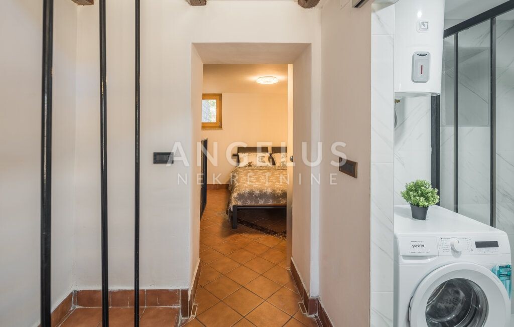 Image 9