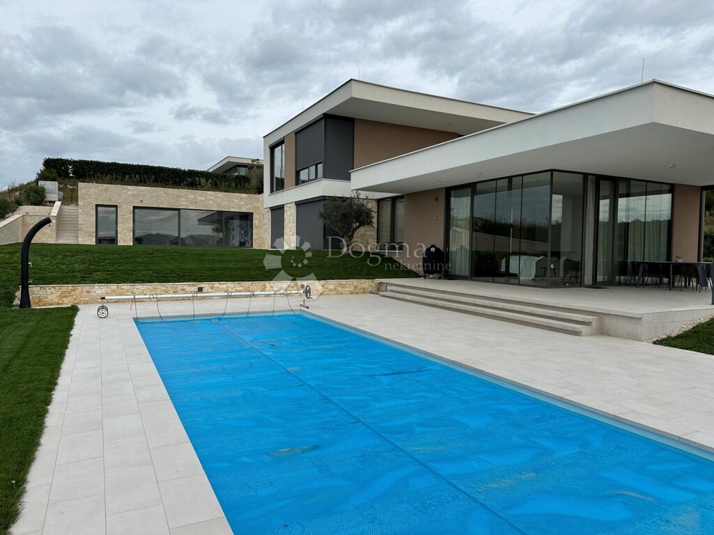 Image 22