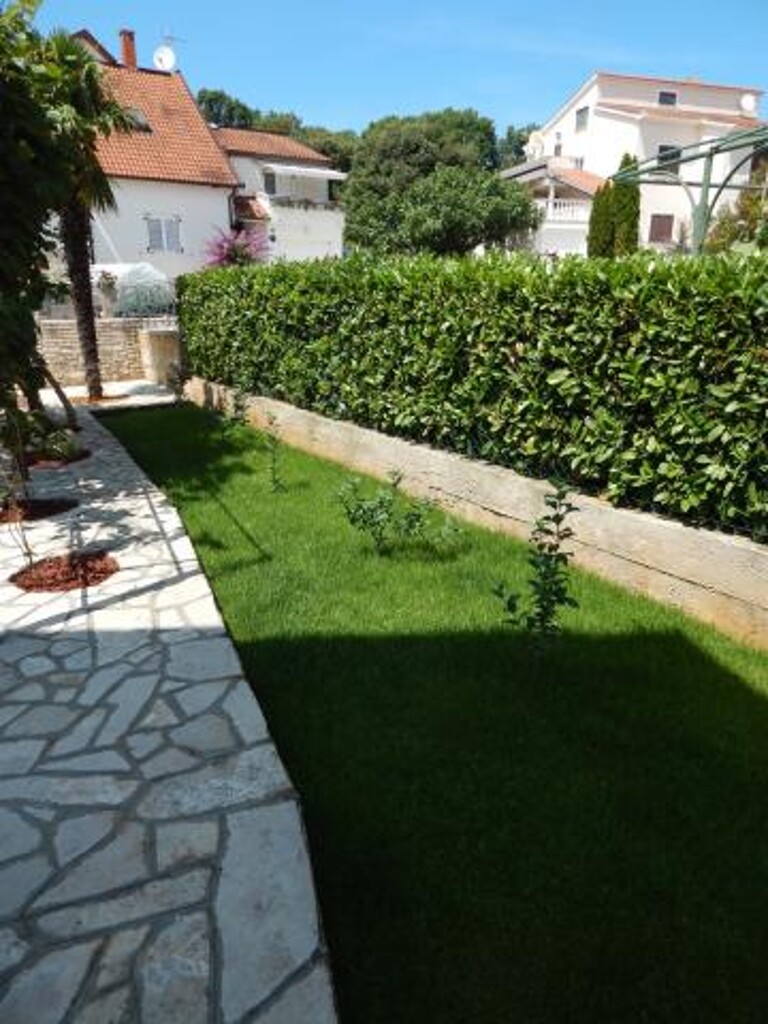 Image 3812489 - 6