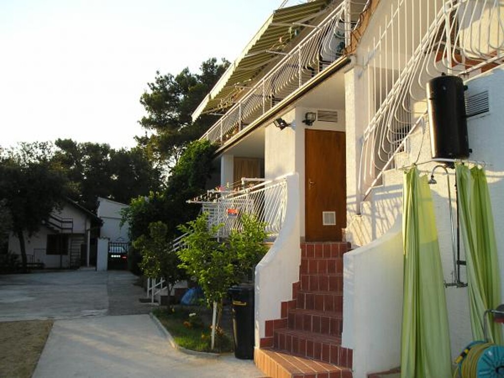 Image 3810799 - 3