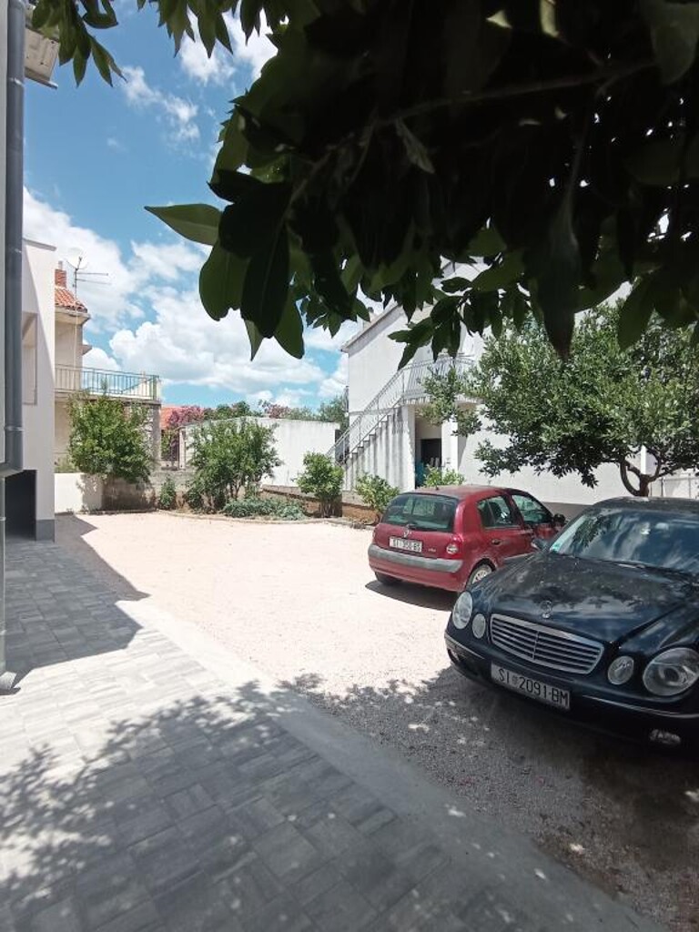Image 3814748 - 4