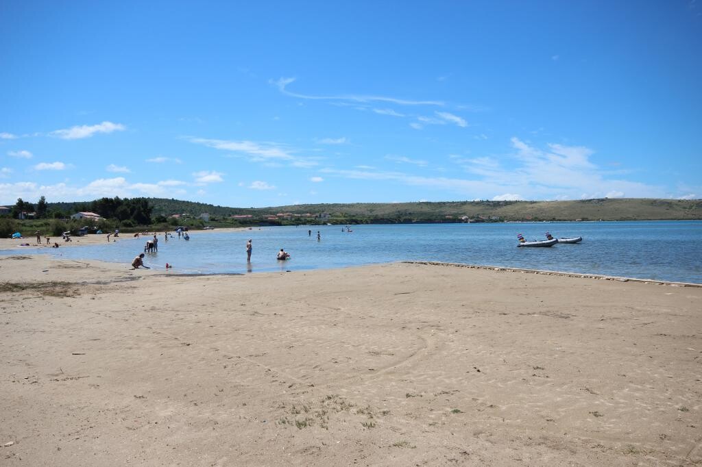 Image 3812108 - 7