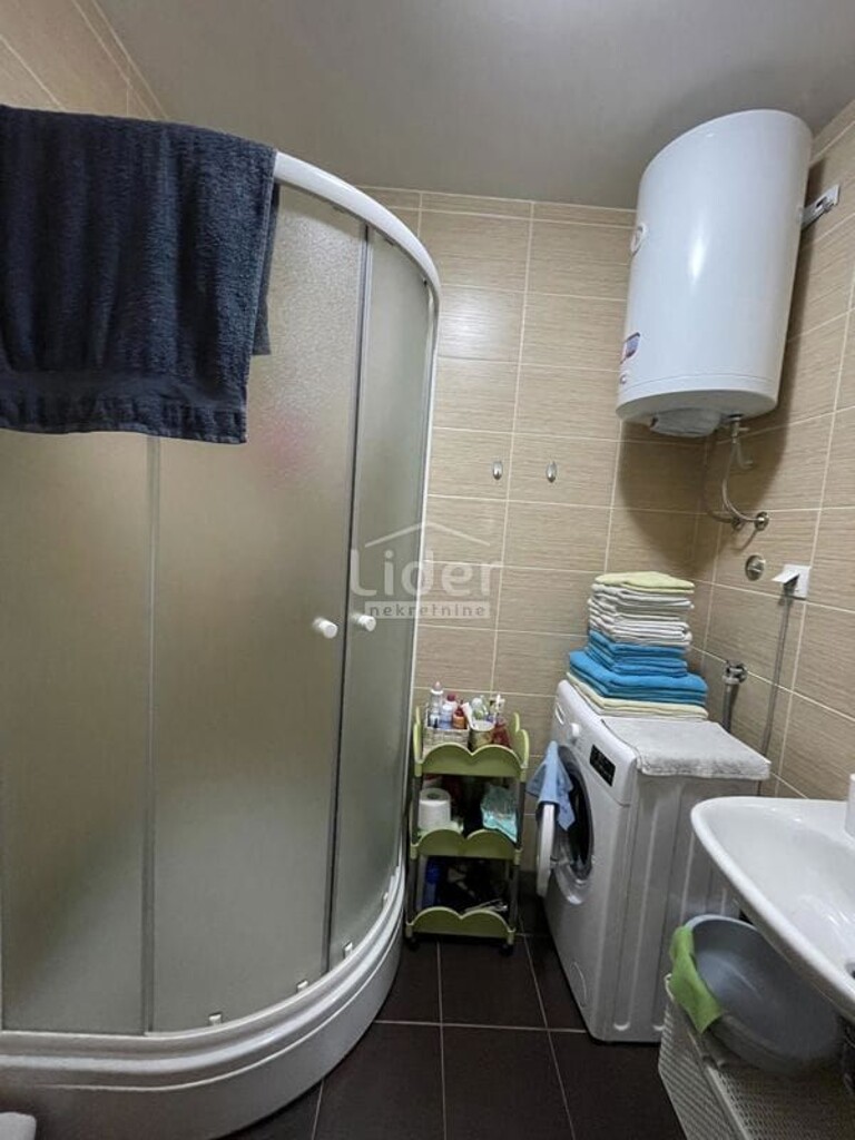 Image 9
