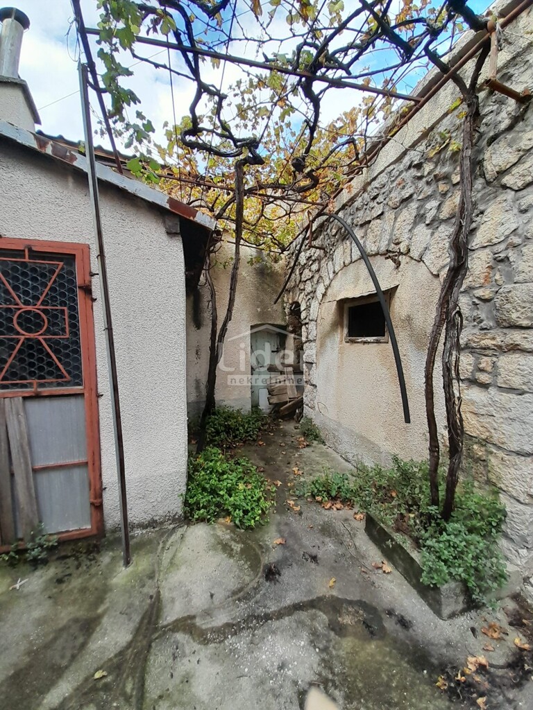 Image 6149824 - 22