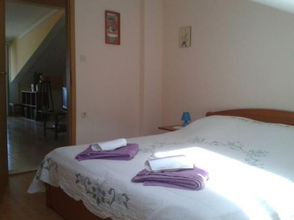Image 3811410 - 8