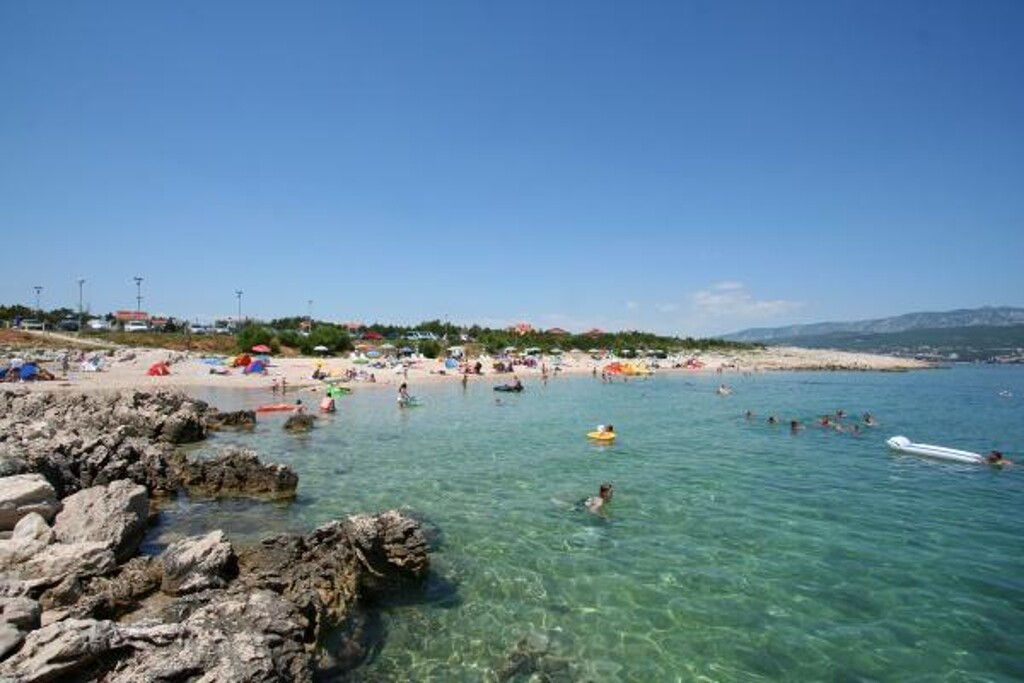 Image 3838661 - 7