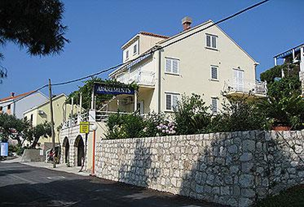 Image 3811835 - 2