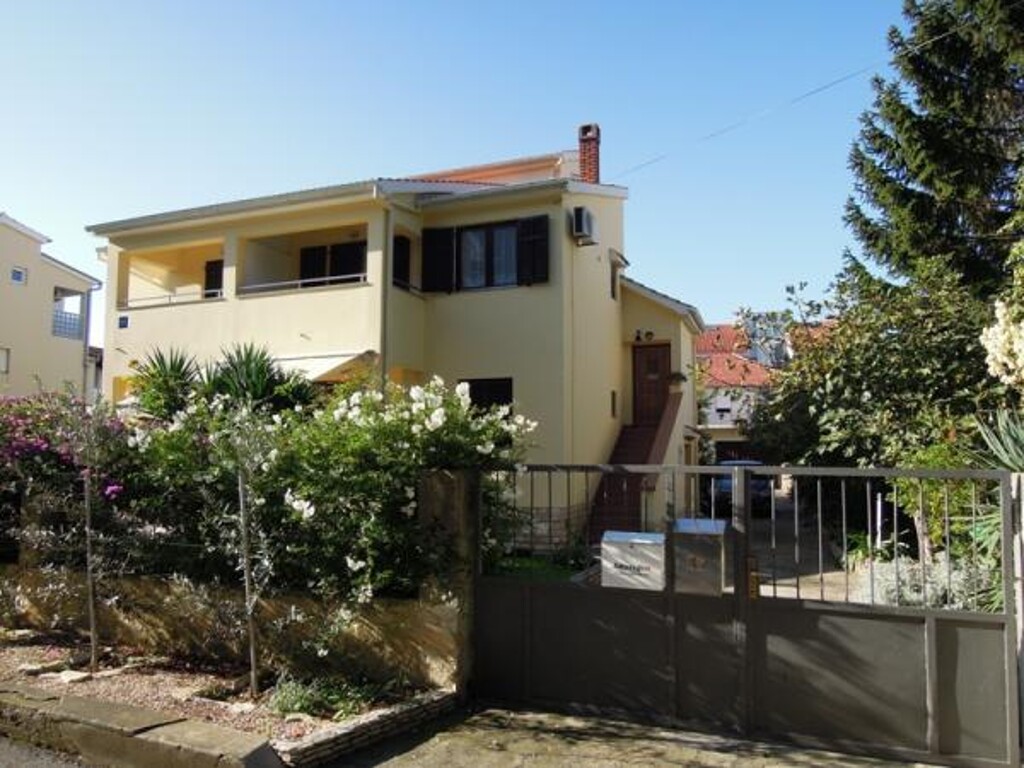 Image 3814407 - 7