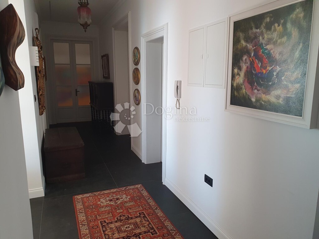 Image 4843022 - 7