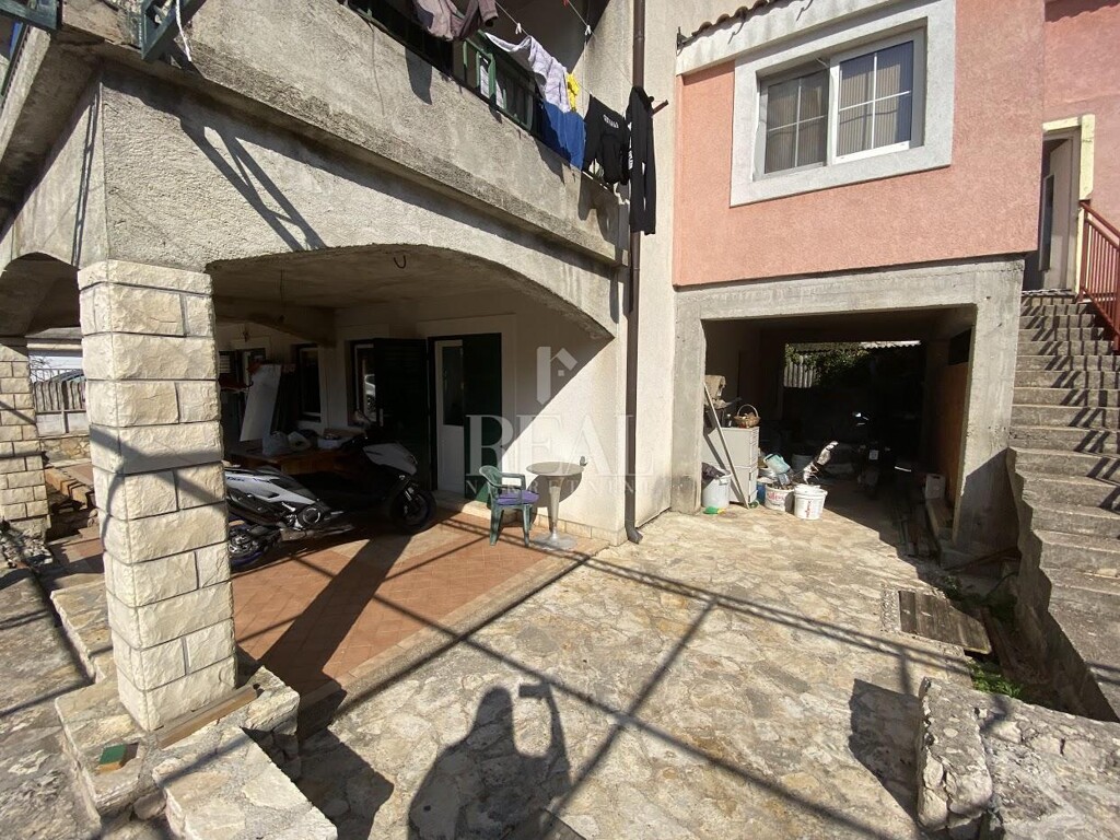 Image 25