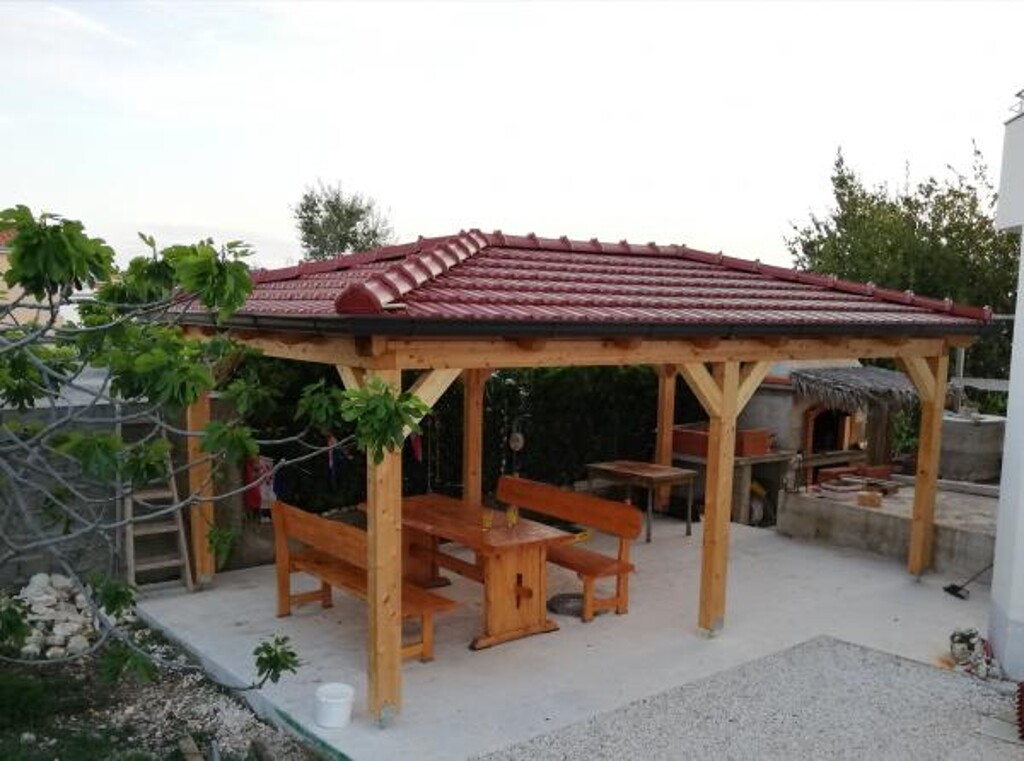 Image 3815100 - 3