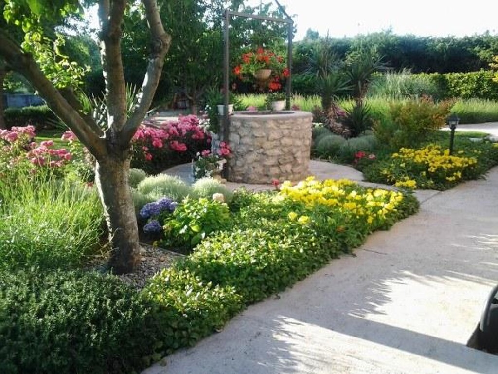 Image 3813112 - 18